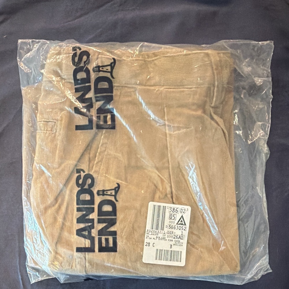 Lands' End Men's 35x28 Fine Corduroy Pleated Pants Rich Camel NEW Sealed